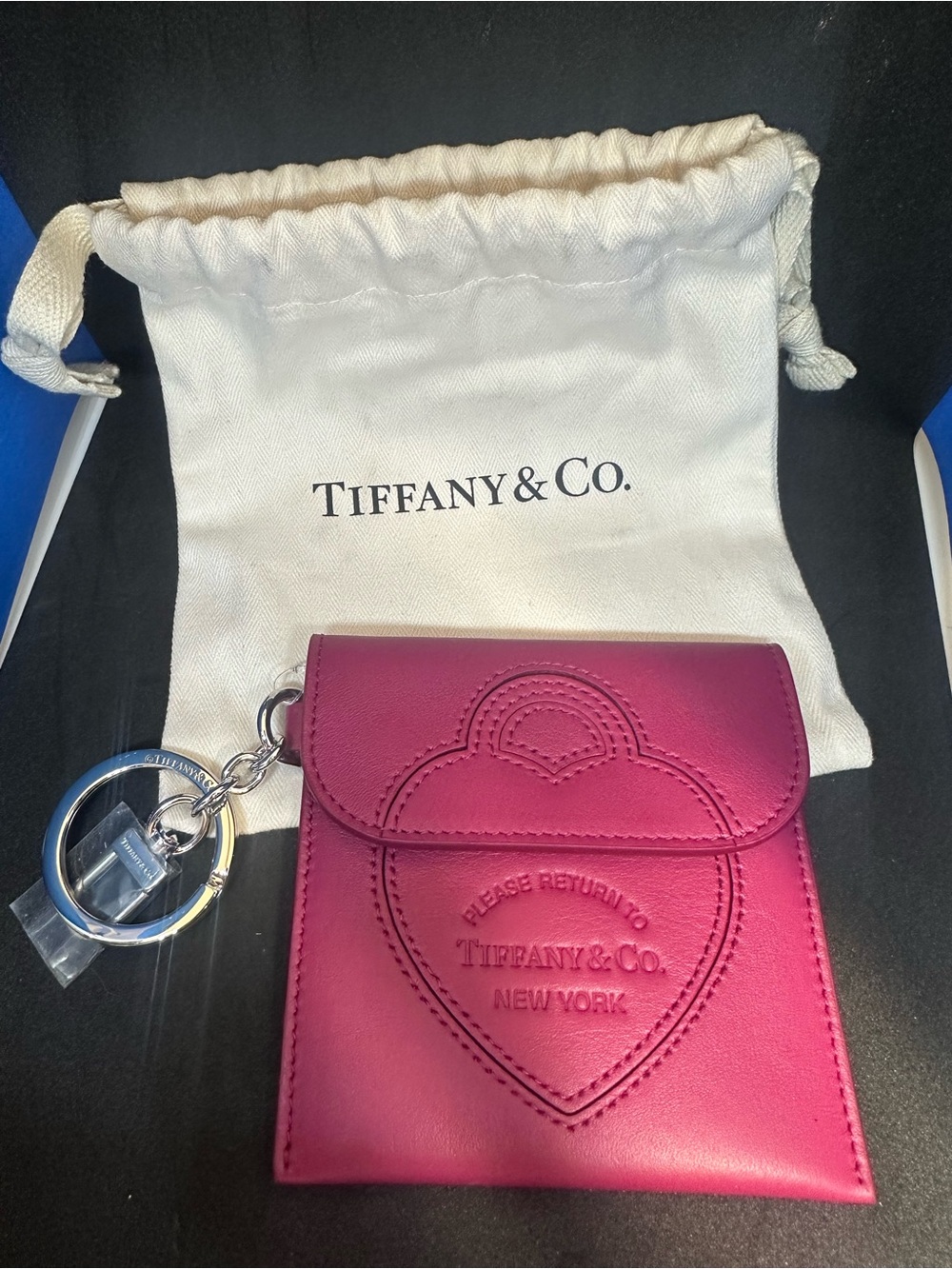 🆕 Return to Tiffany & Co. Pink Red Leather Heart Key Ring Pouch ✨with dust bag✨